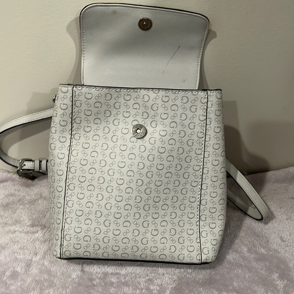 Guess backpack bag - Picture 1 of 6